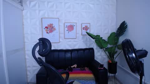 Valentina  online show from November 8, 4:59 am