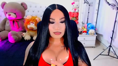    online show from December 4, 11:30 pm