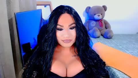    online show from December 17, 11:49 pm