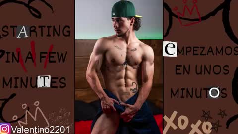 valentino online show from January 6, 1:20 am