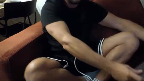 Snapshot of valeraden chatting on November 1, 1:28 am Couple online show from November 1, 1:28 am