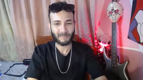 Snapshot of valeri_cove chatting on October 7, 7:04 am Valeri Cove online show from October 7, 7:04 am