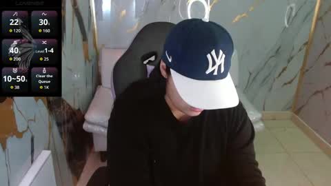 valeri_harpers4 online show from May 5, 1:12 am