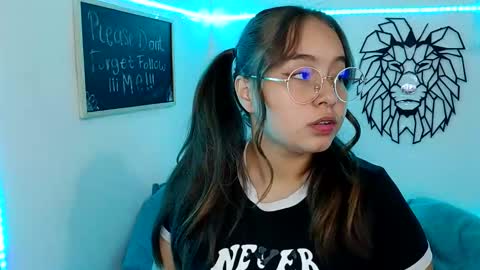 valeria online show from November 17, 4:37 am