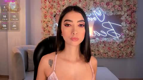 Snapshot of valeriavelvet chatting on October 10, 12:55 pm Vale online show from October 10, 12:55 pm