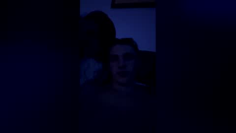 valerie_219 online show from April 19, 3:29 am