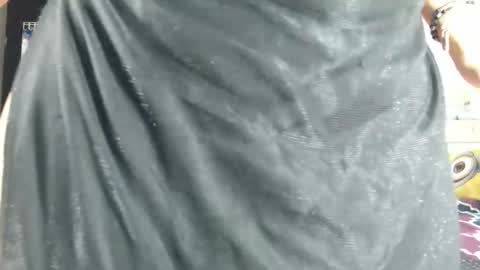 valerie_rousse online show from May 23, 9:27 am