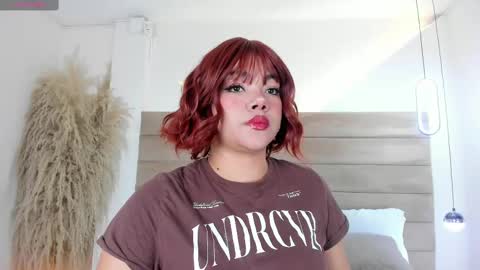 Snapshot of valeriediazx chatting on September 24, 12:12 pm valeri online show from September 24, 12:12 pm