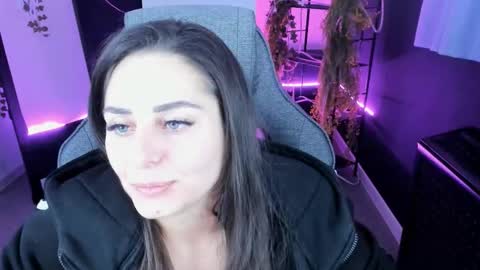 Valerie online show from October 15, 4:52 pm