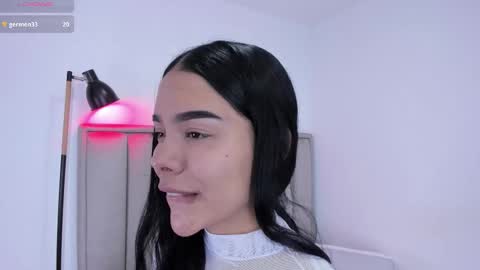 Cris  online show from November 29, 8:49 pm