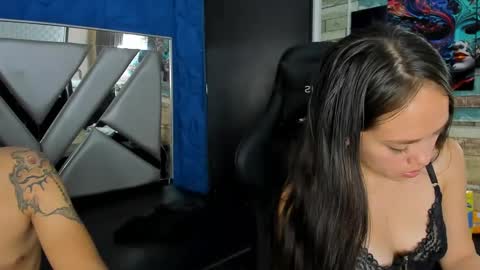 valery_and_dani online show from February 3, 12:36 pm