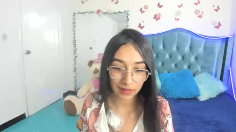 valery online show from April 7, 4:25 am