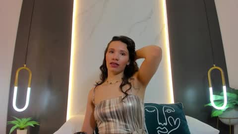 valeryn rosse online show from February 27, 2:26 am