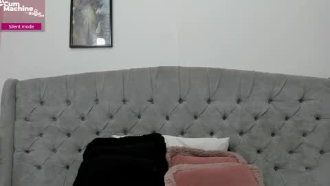 Snapshot of valesskahall chatting on September 22, 12:20 pm Valesskahall online show from September 22, 12:20 pm