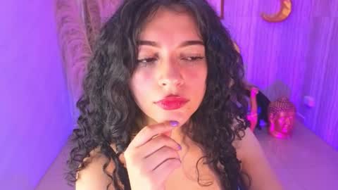 Valkiria  online show from February 5, 1:25 pm