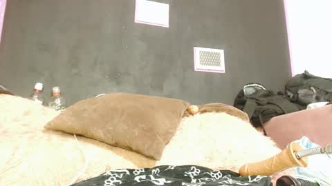 Valerie online show from January 18, 1:52 am