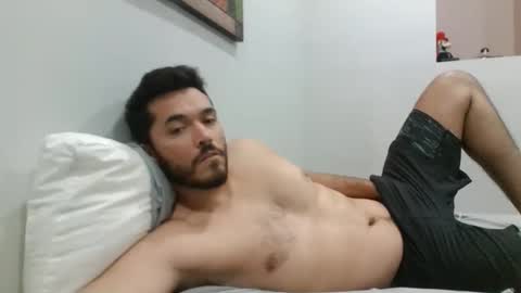 valleyboii69 online show from February 26, 1:53 am