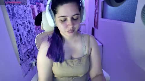 Im Violet online show from February 21, 2:14 am