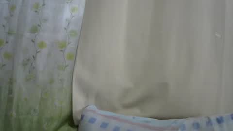 Snapshot of valuptous_sapphire chatting on September 23, 3:00 am sapphire online show from September 23, 3:00 am