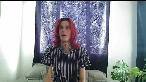 Vamp Noah and Dan online show from December 1, 6:21 pm