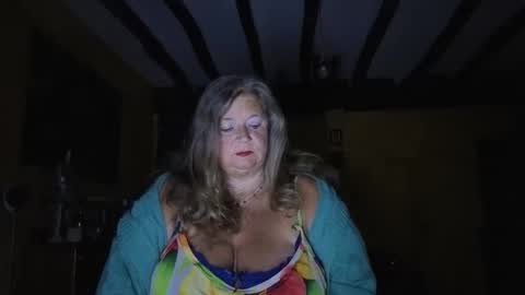 vampwoman online show from October 23, 6:26 am