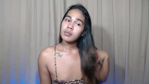 vampy_ebony_laxine online show from November 2, 7:30 am