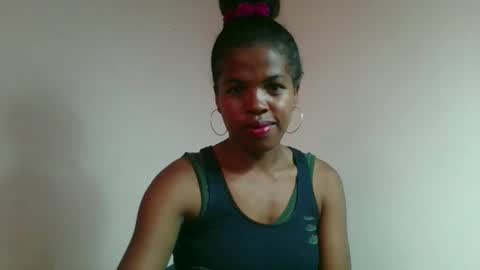 vanafiry online show from April 21, 9:05 am