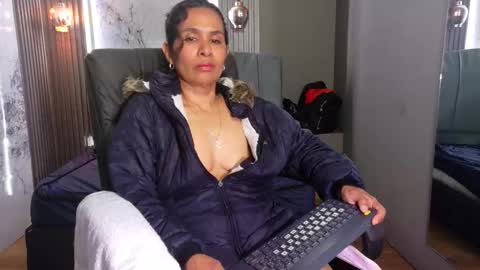 Vanessa online show from February 1, 9:56 pm