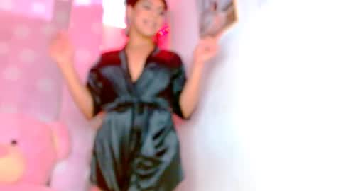 Snapshot of vanessa_brett_1 chatting on January 5, 8:32 am vanessa online show from January 5, 8:32 am