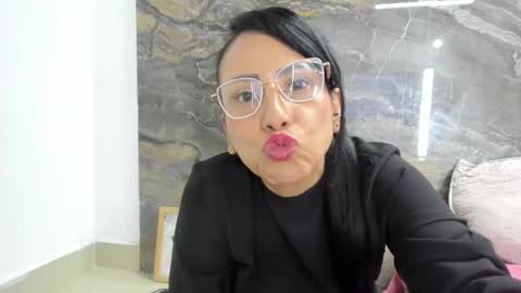 vanessa_cordoba online show from October 10, 12:22 pm