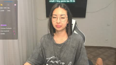 Vanessa online show from May 13, 4:05 pm
