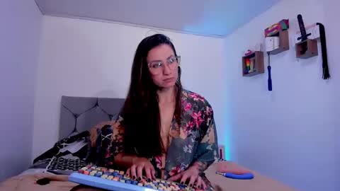 Vanessa online show from November 26, 4:48 pm