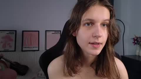 vanessa online show from July 8, 12:25 am