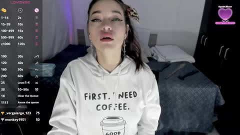 Angie  online show from January 21, 11:24 am