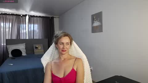 Vanessa  online show from July 19, 7:55 am
