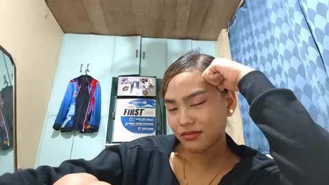 Vania online show from May 15, 3:19 pm