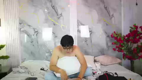 vanilla_hot_ online show from September 9, 8:53 pm