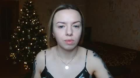 VanillaMuffin online show from December 16, 6:31 am