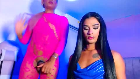 vannesa01 online show from March 23, 6:46 pm