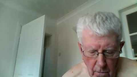 vassus online show from February 25, 1:32 pm