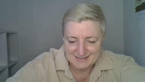 vea_motty online show from March 5, 2:26 pm