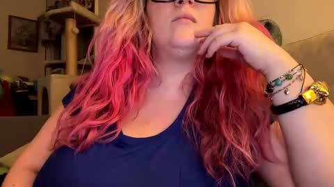 Snapshot of veelehanex3 chatting on March 10, 3:23 am Veronica Lehane online show from March 10, 3:23 am