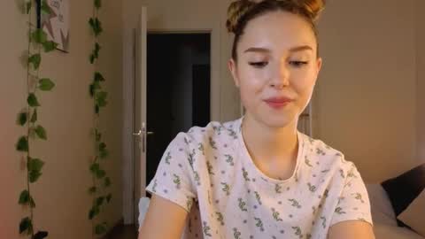 Maria online show from September 11, 3:24 pm