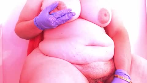 Snapshot of vehe_meneena chatting on September 22, 8:35 pm Vehe online show from September 22, 8:35 pm