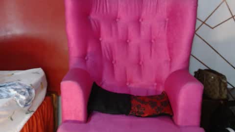 Hi were velma and Selma online show from February 14, 3:04 pm