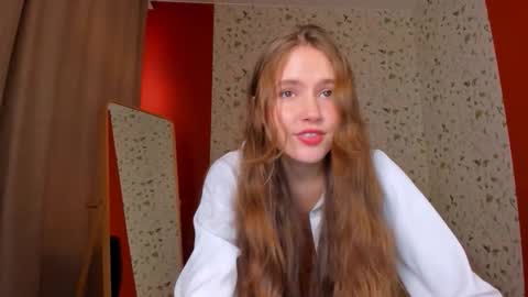Snapshot of velvet_cherry chatting on September 18, 3:27 pm velvet_cherry online show from September 18, 3:27 pm