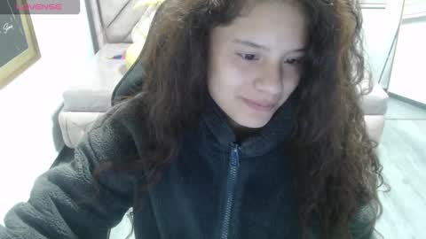 velvet_moon_v online show from January 15, 1:20 pm