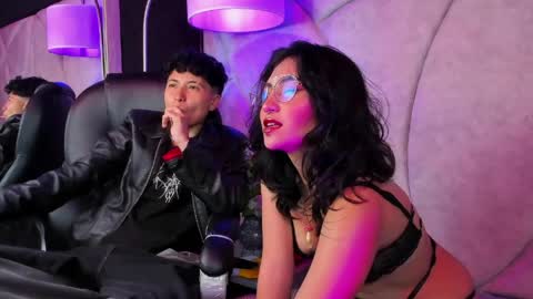 velvet  mystic online show from March 28, 7:32 am