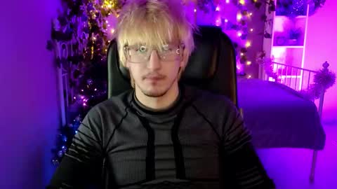 velvetbite online show from January 9, 10:21 am