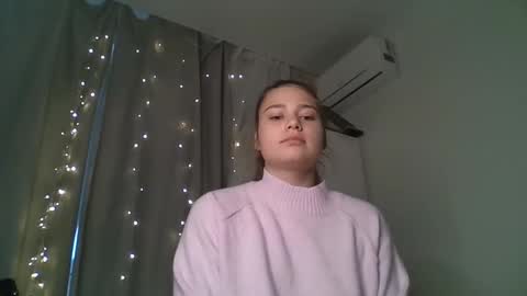 velveted_ivy online show from November 19, 11:20 am